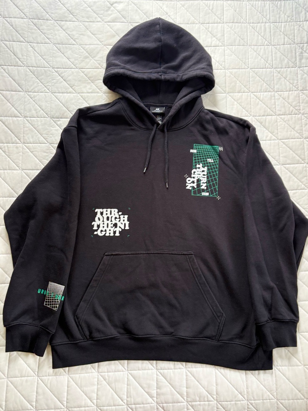 H&M Cyber City Graphic Pullover Hoodie Black, Green, White - Men’s Size Medium